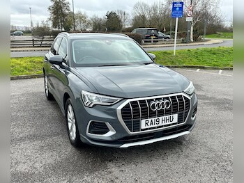 Used Audi Q3 2019 for sale - 77695925: Photo