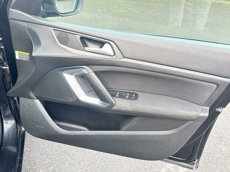 Used Peugeot 308 2019 for sale - 76976302: Photo 27