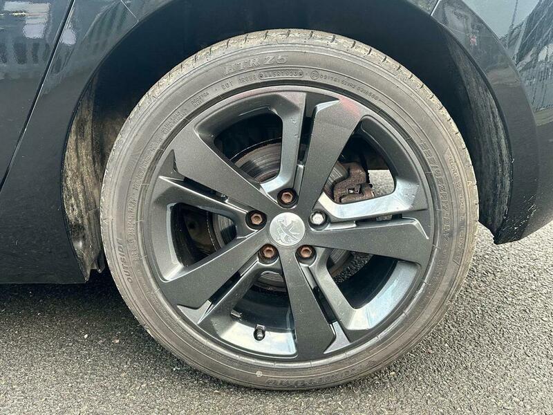 Used Peugeot 308 2019 for sale - 76976302: Photo 31