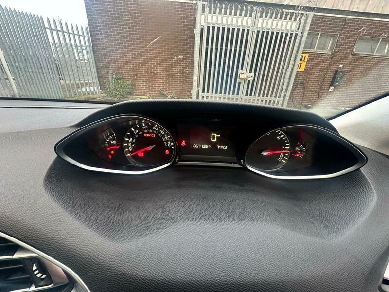 Used Peugeot 308 2019 for sale - 76976302: Photo 32