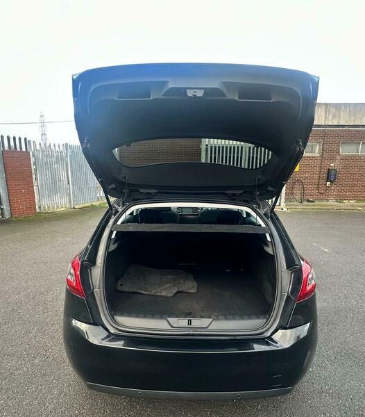 Used Peugeot 308 2019 for sale - 76976302: Photo 33