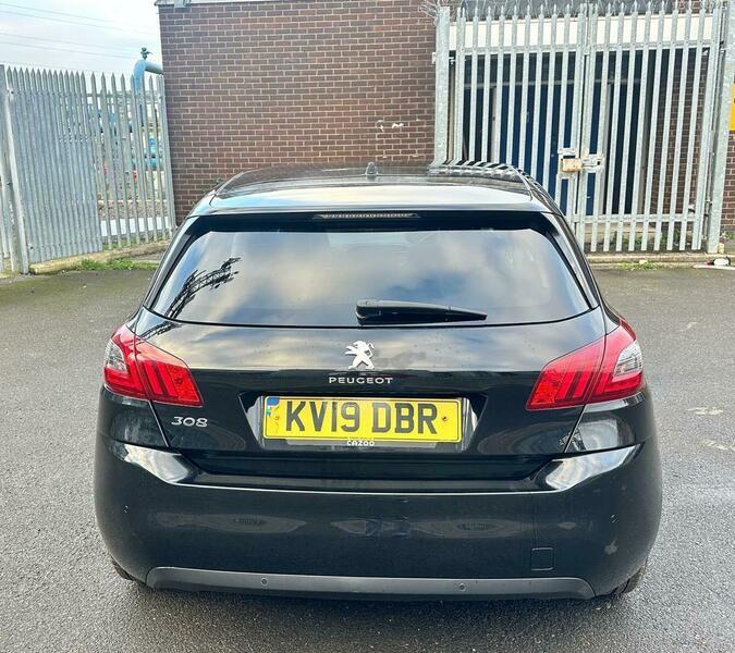 Used Peugeot 308 2019 for sale - 76976302: Photo 9