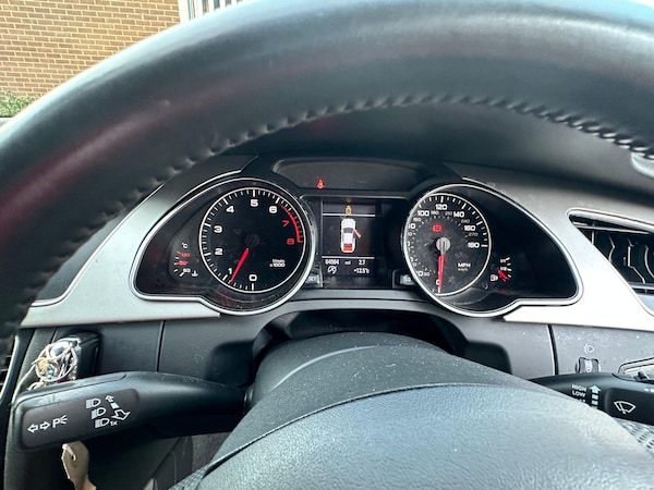 Used Audi A5 2010 for sale - 76024820: Photo 24