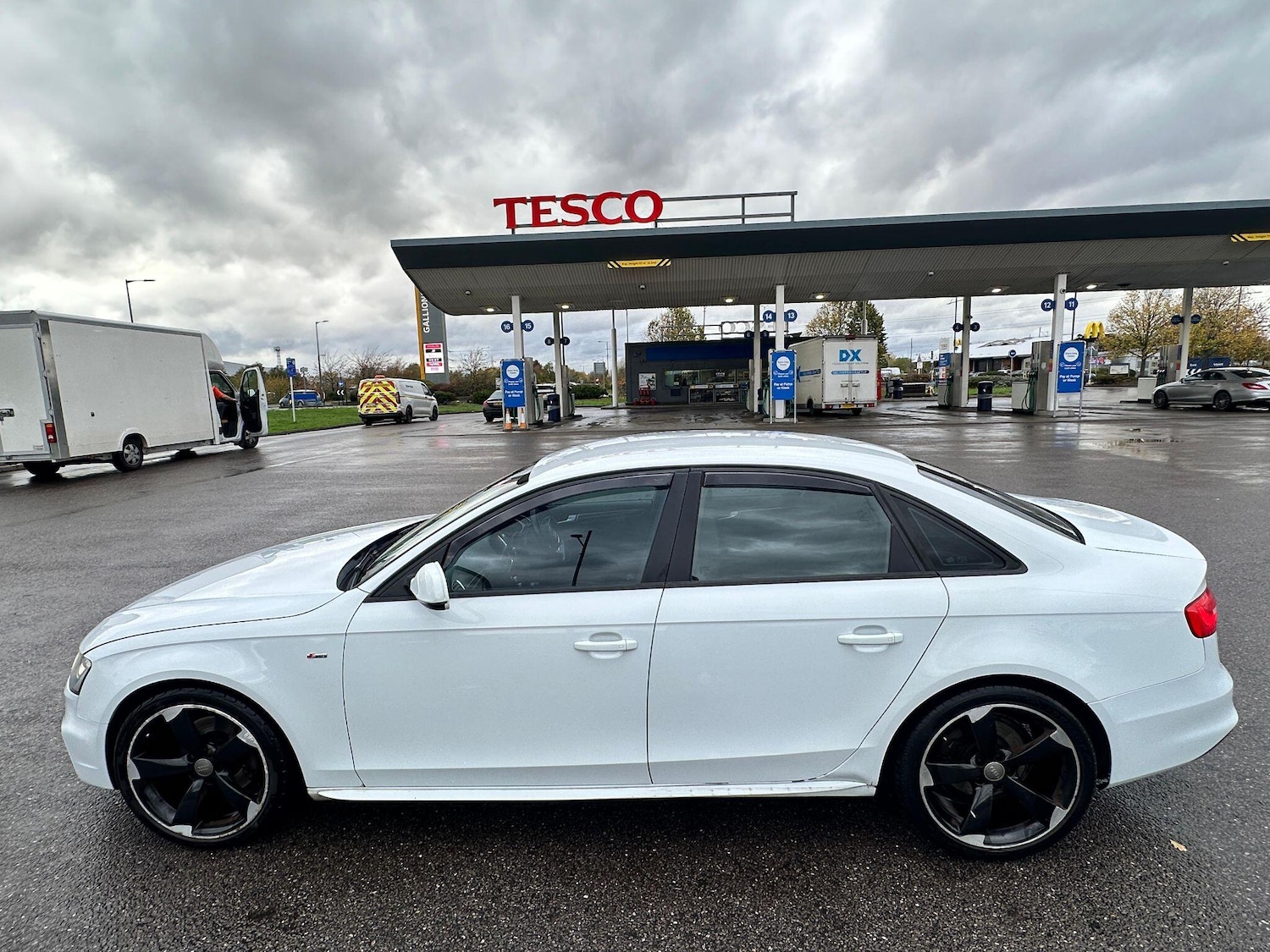 Used Audi A4 2013 for sale - 76440435: Photo 8