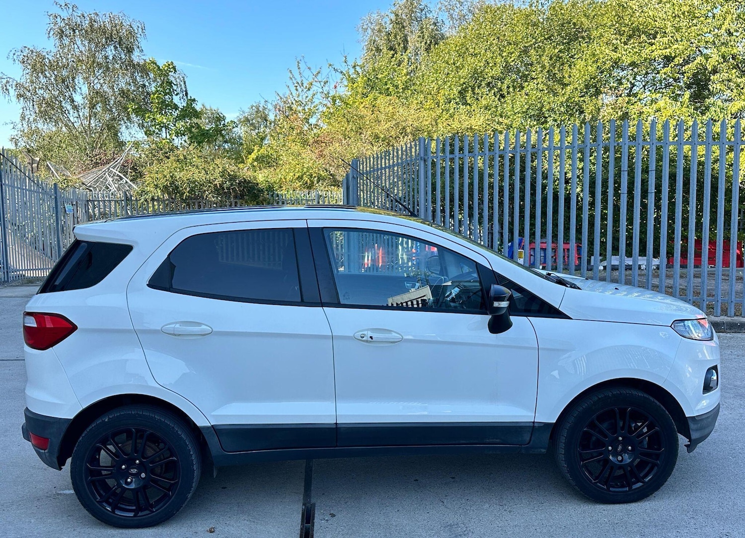 Used Ford Ecosport 2017 for sale - 76026537: Photo 10