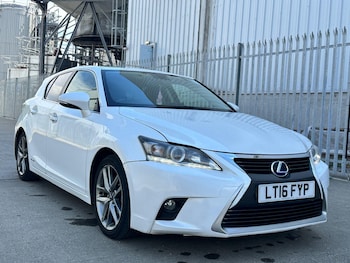 2016 (16) - 200h 1.8 Advance Plus 5dr CVT Auto
