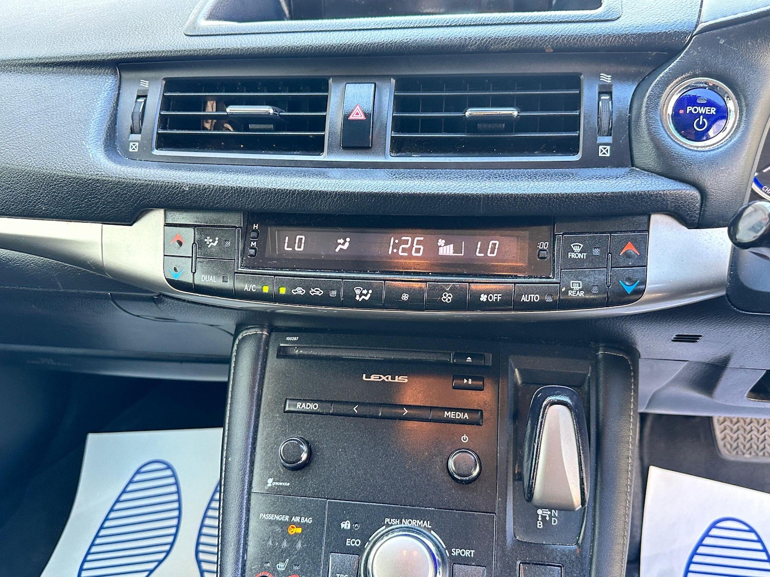Vehicle 29