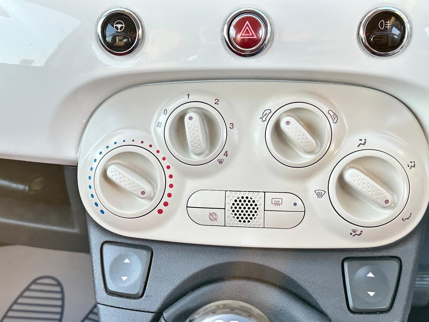 Used Fiat 500 2010 for sale - 77098172: Photo 25