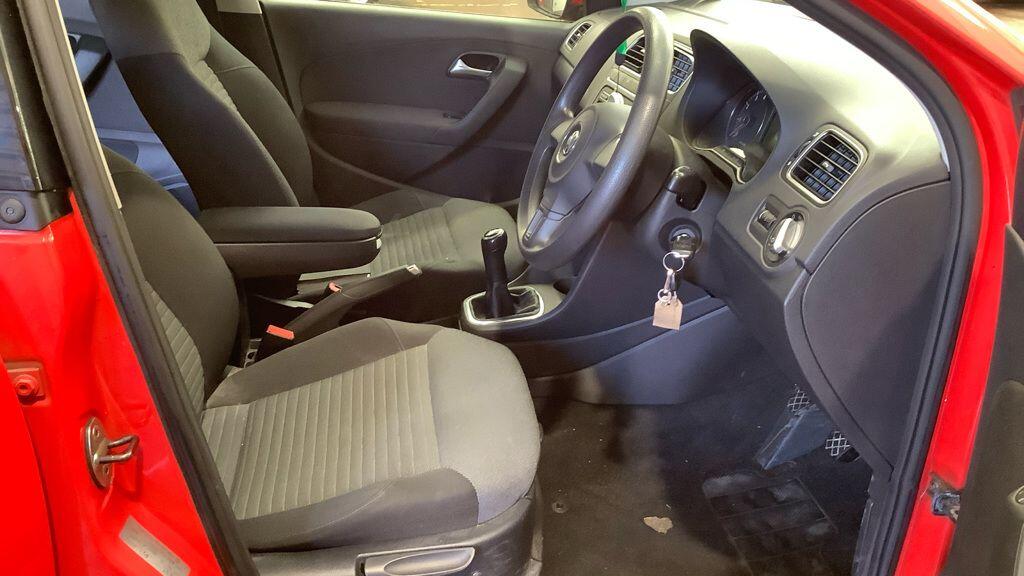 Used Volkswagen Polo 2010 for sale - 77345588: Photo 9