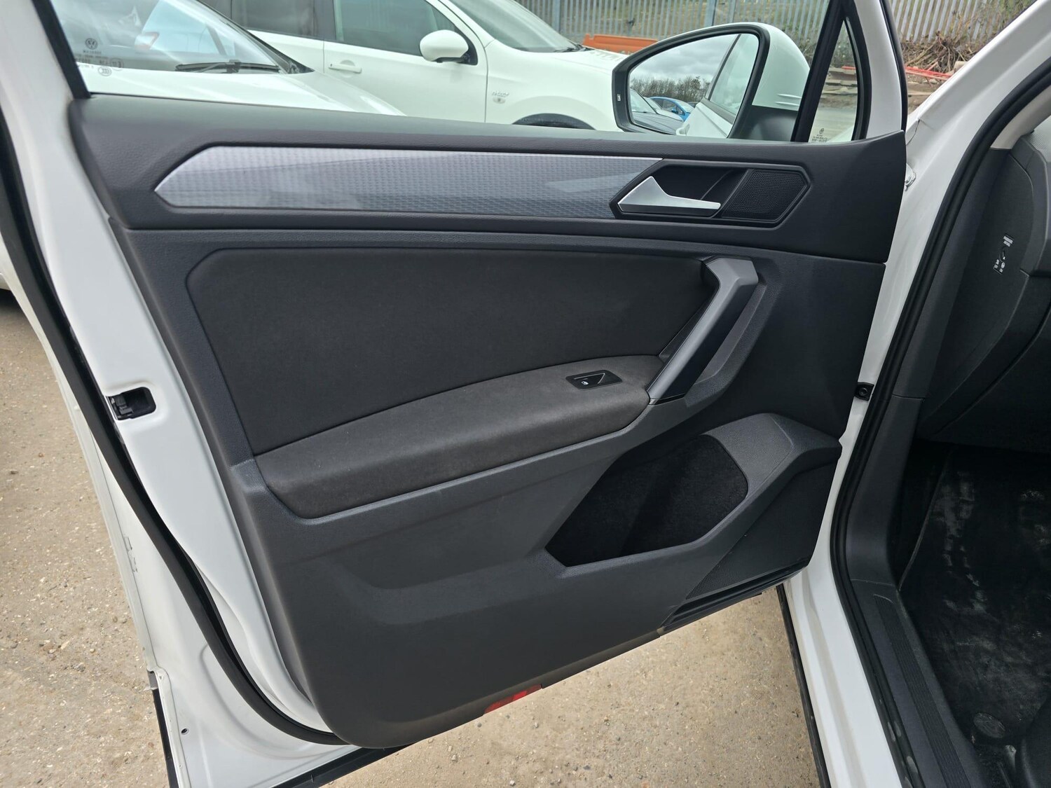 Used Volkswagen Tiguan for sale - 77684214: Photo 45