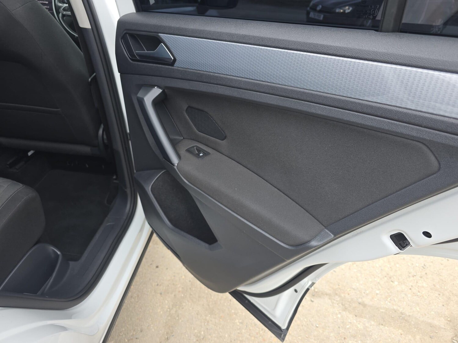 Used Volkswagen Tiguan for sale - 77684214: Photo 50