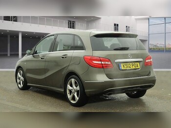 Used Mercedes-Benz B Class 2012 for sale - 77191859: Photo
