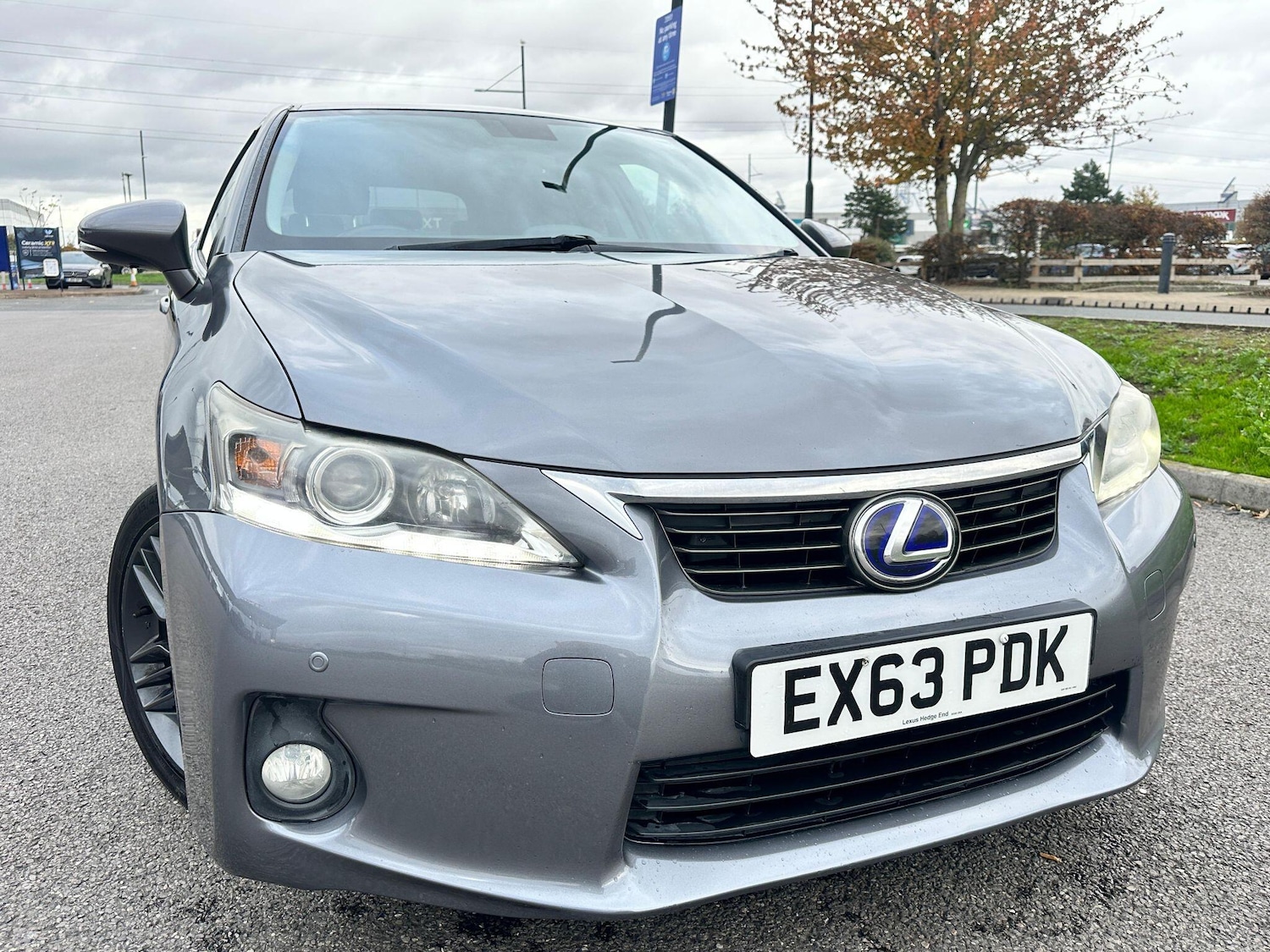 Used Lexus CT 2013 for sale - 76457233: Photo 2
