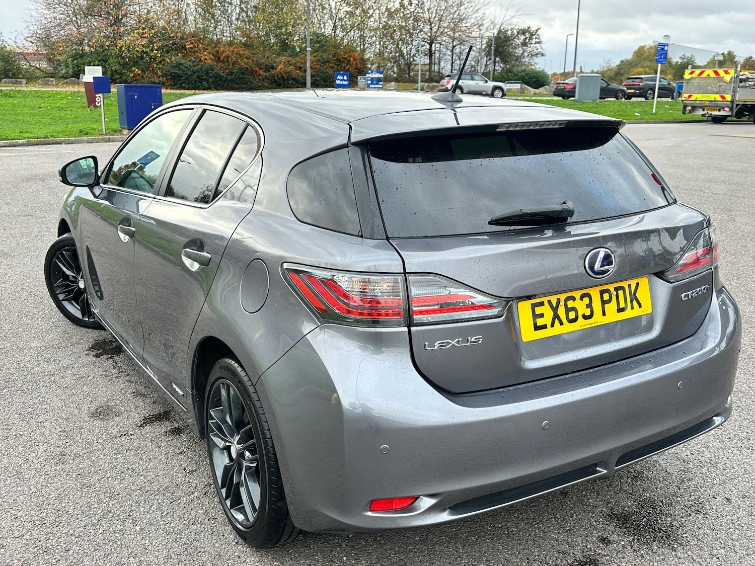 Used Lexus CT 2013 for sale - 76457233: Photo 4