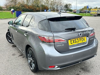 Used Lexus CT 2013 for sale - 76457233: Photo