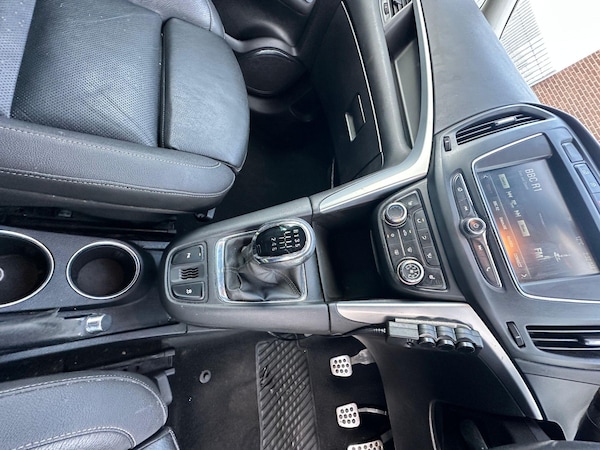Used Vauxhall Zafira Tourer 2017 for sale - 75246774: Photo 13