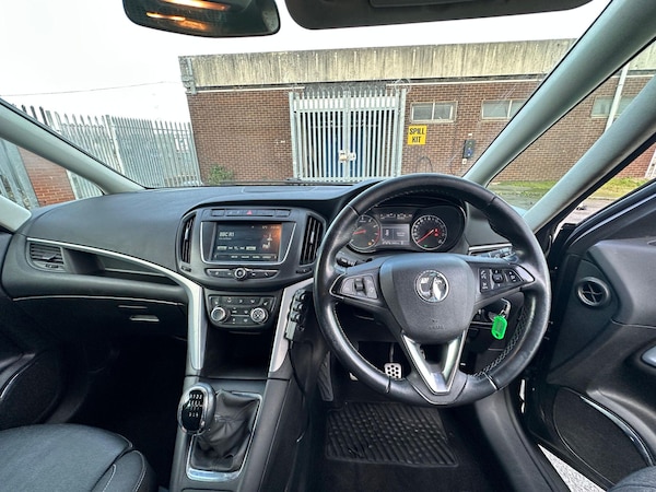 Used Vauxhall Zafira Tourer 2017 for sale - 75246774: Photo 14