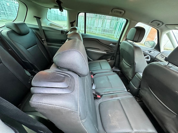 Used Vauxhall Zafira Tourer 2017 for sale - 75246774: Photo 23