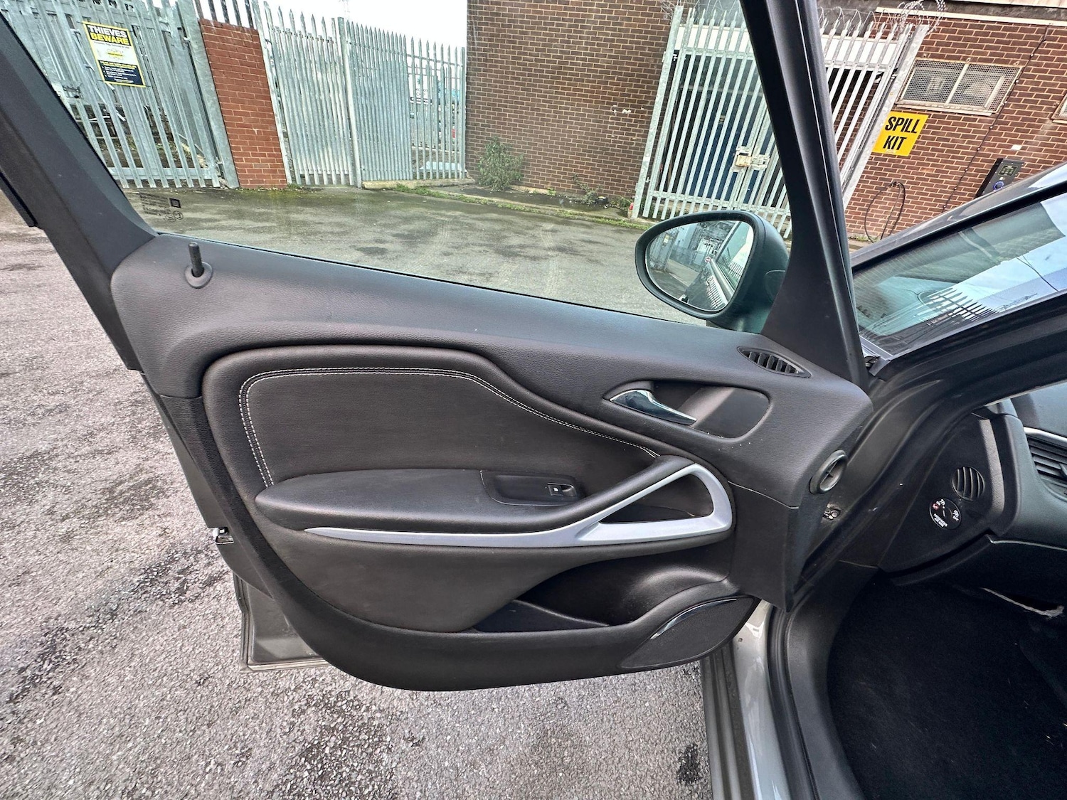 Vehicle 29