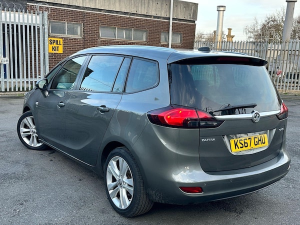 Used Vauxhall Zafira Tourer 2017 for sale - 75246774: Photo 4