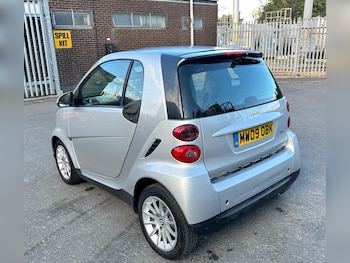 Used smart fortwo 2009 for sale - 77015576: Photo