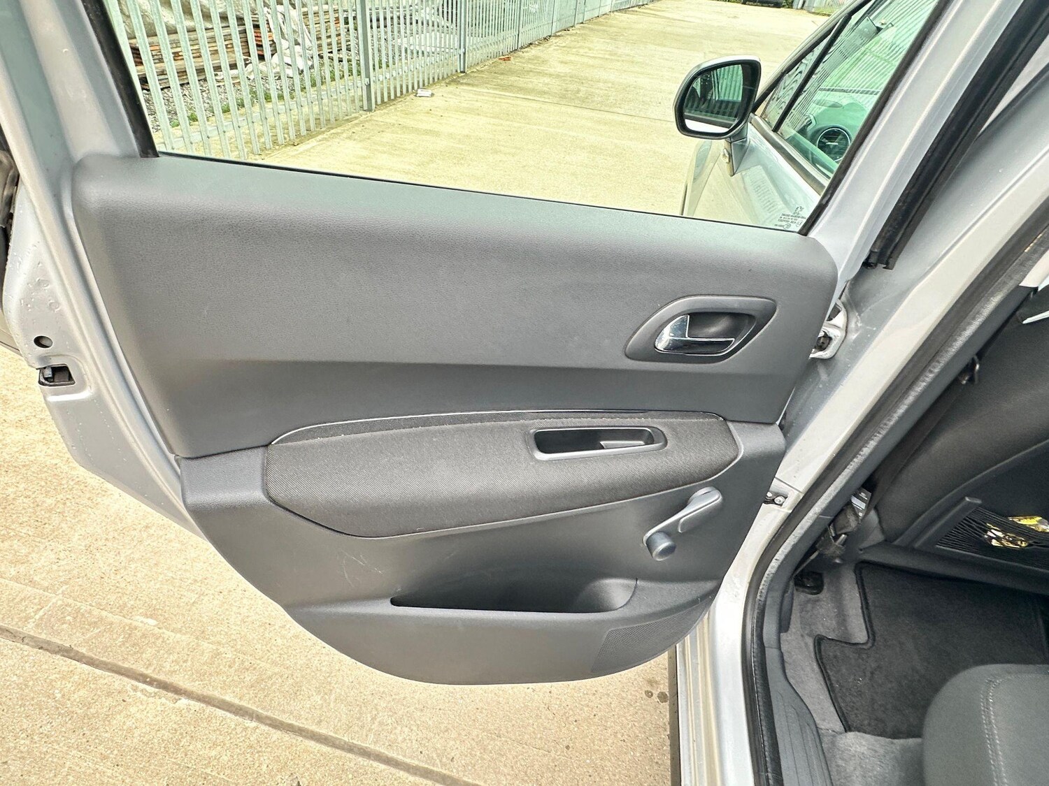 Vehicle 25