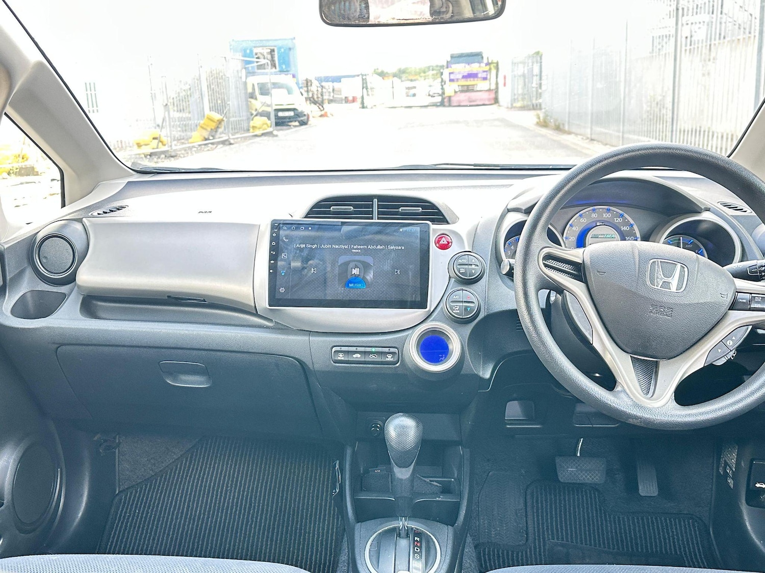 Vehicle 21