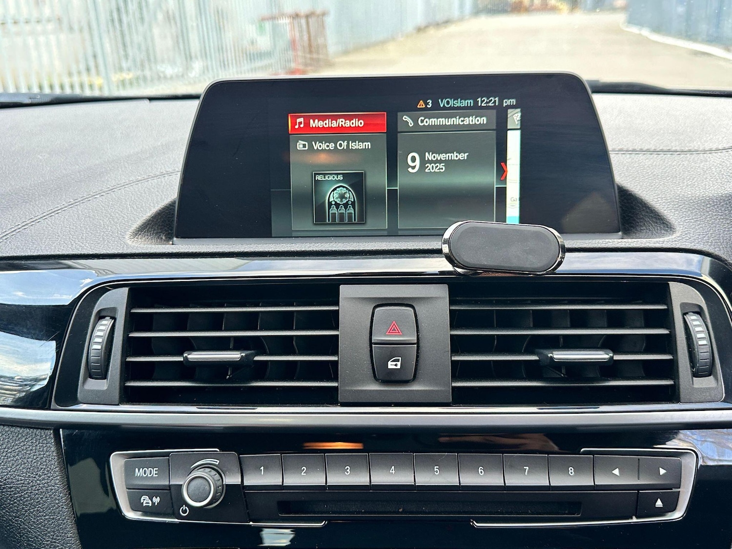 Used BMW 1 Series 2018 for sale - 76059660: Photo 38