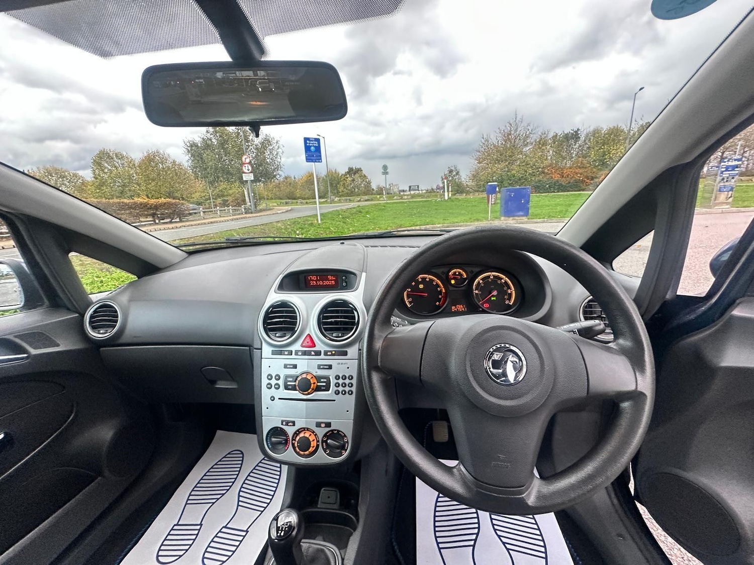 Used Vauxhall Corsa 2014 for sale - 76349880: Photo 12