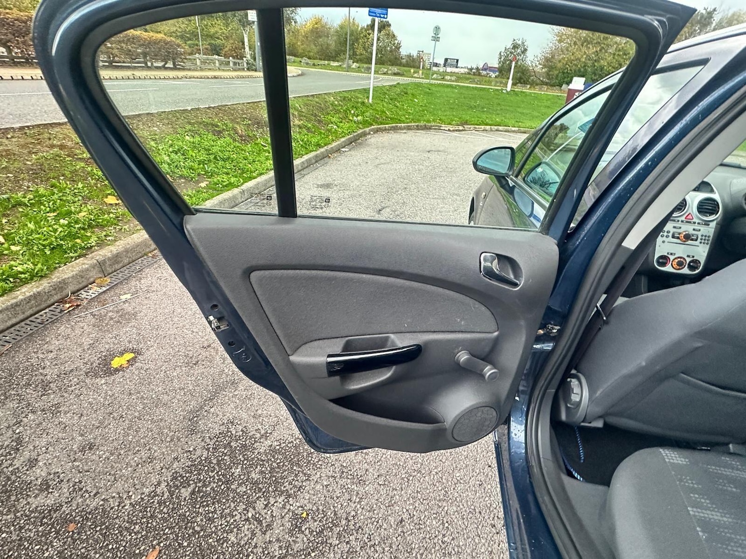 Used Vauxhall Corsa 2014 for sale - 76349880: Photo 21