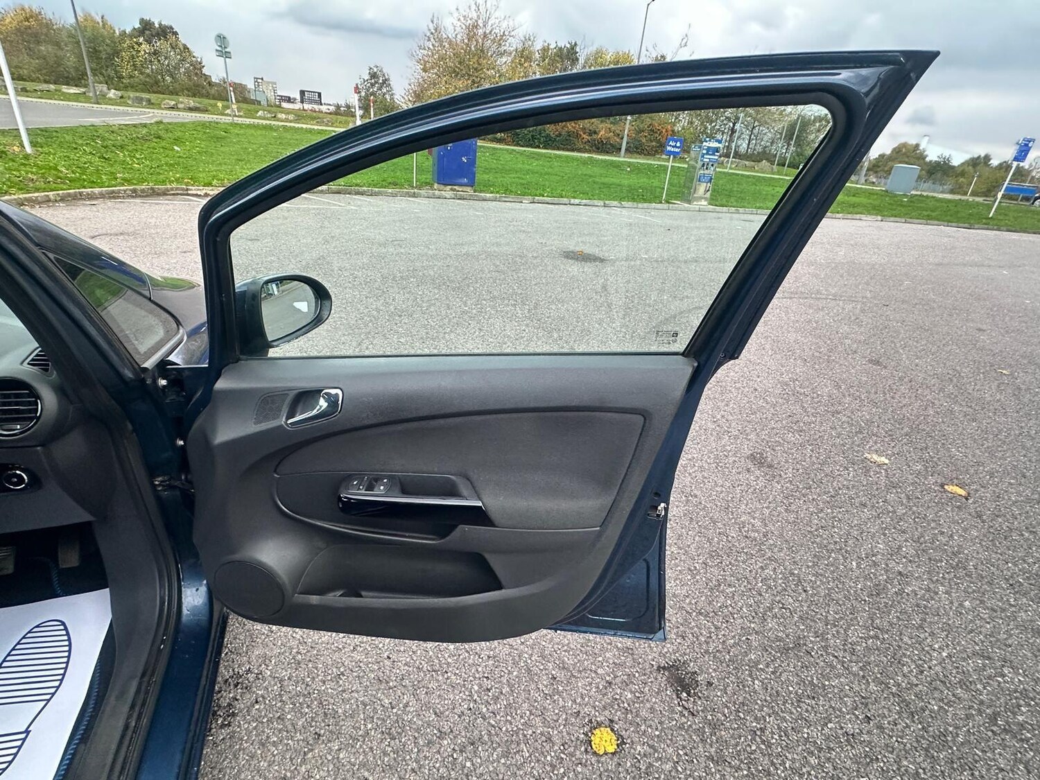 Used Vauxhall Corsa 2014 for sale - 76349880: Photo 23