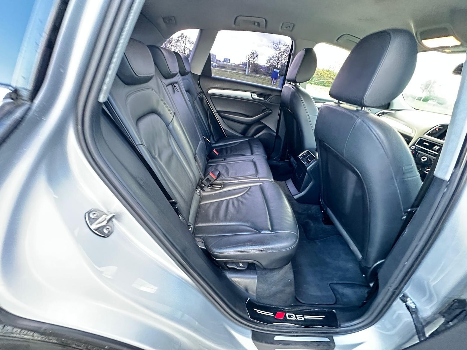 Used Audi Q5 2012 for sale - 76753136: Photo 28