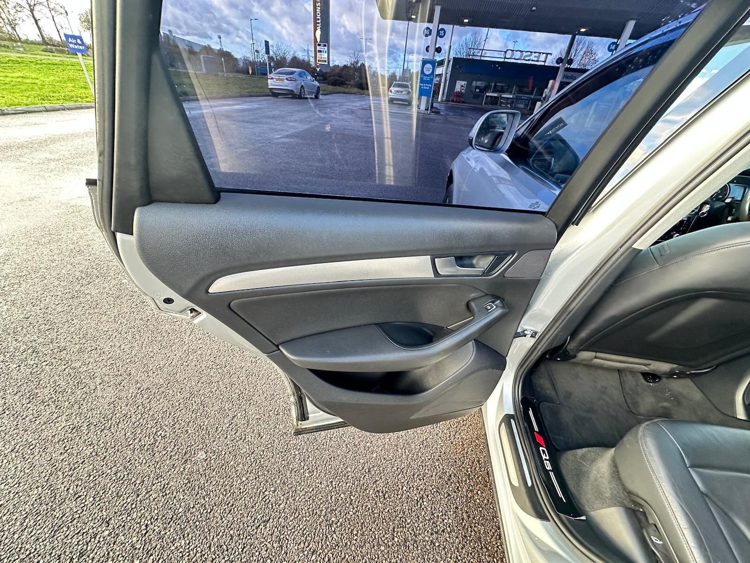 Used Audi Q5 2012 for sale - 76753136: Photo 31