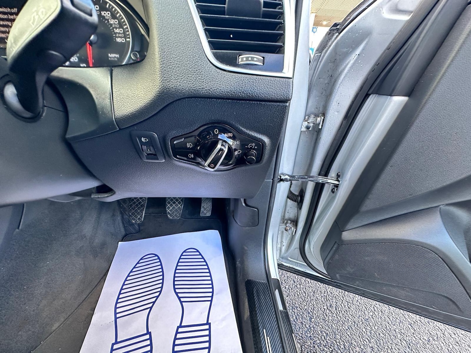 Used Audi Q5 2012 for sale - 76753136: Photo 41