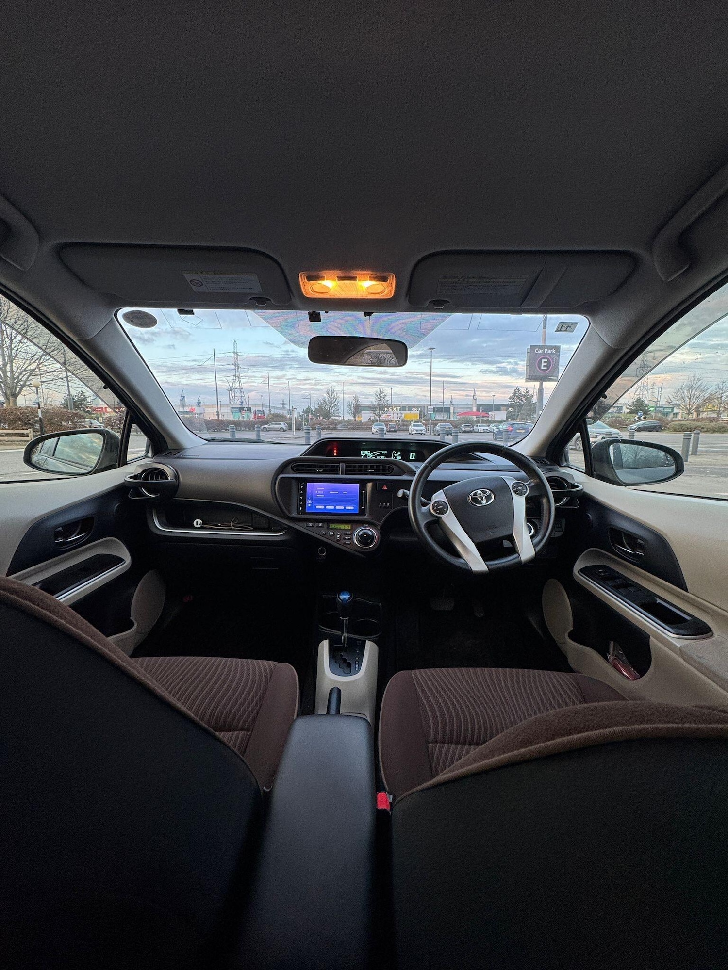 Used Toyota Aqua for sale - 77440013: Photo 11