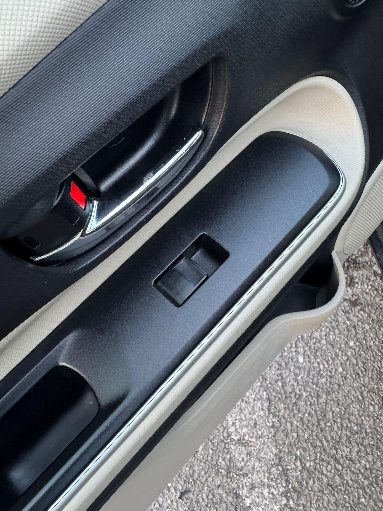 Used Toyota Aqua for sale - 77440013: Photo 15