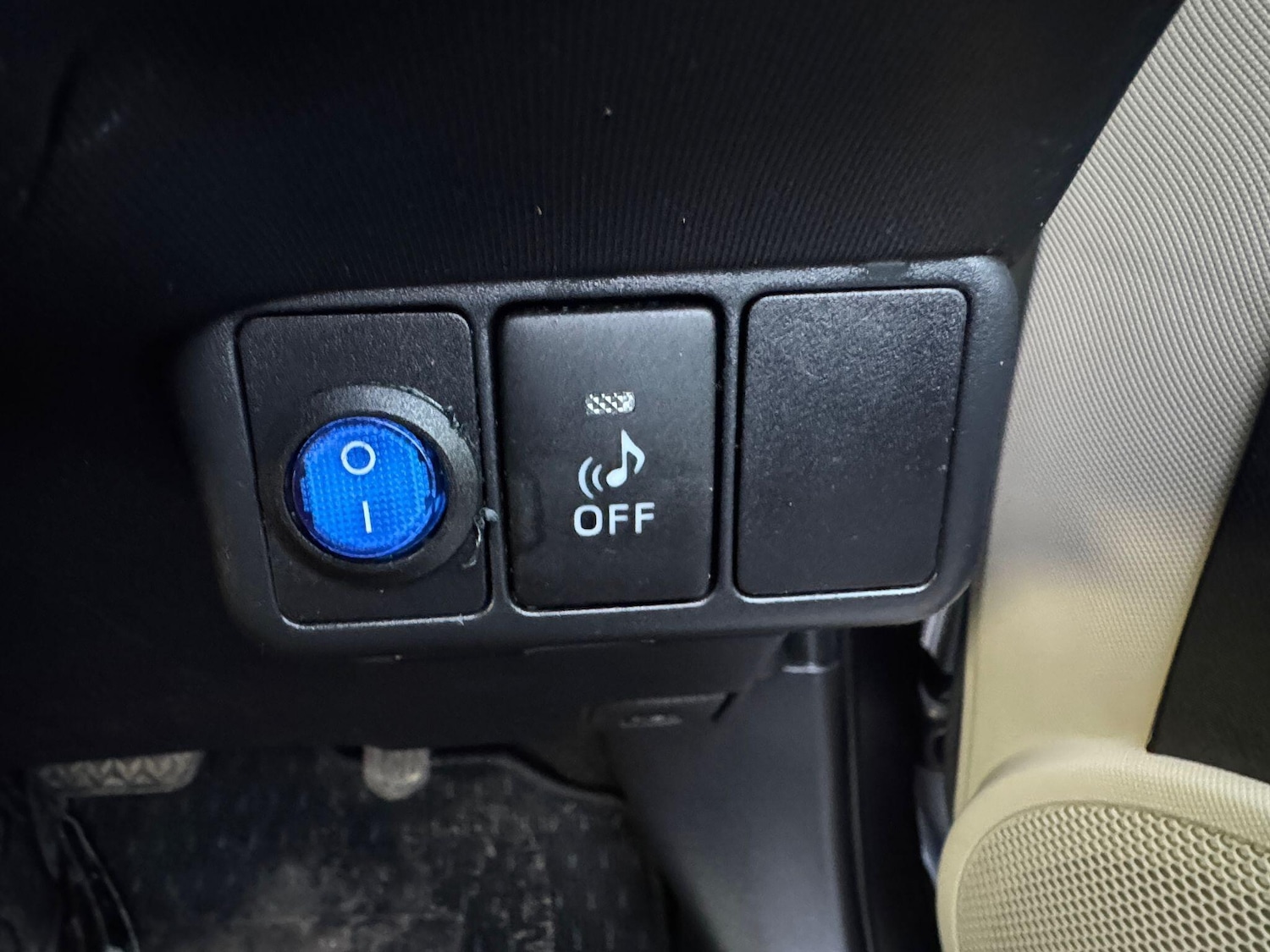 Used Toyota Aqua for sale - 77440013: Photo 18