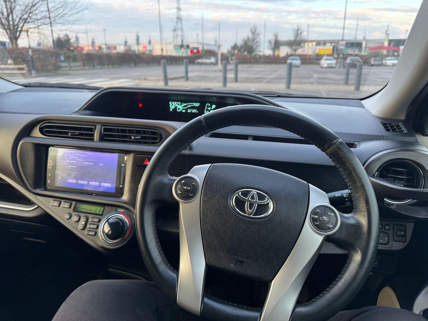 Used Toyota Aqua for sale - 77440013: Photo 36