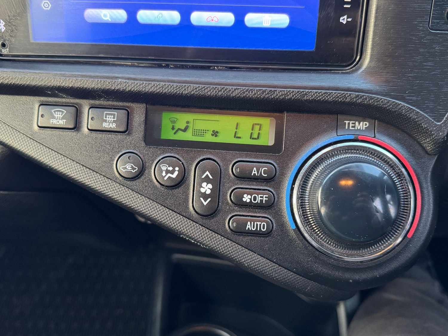 Used Toyota Aqua for sale - 77440013: Photo 49