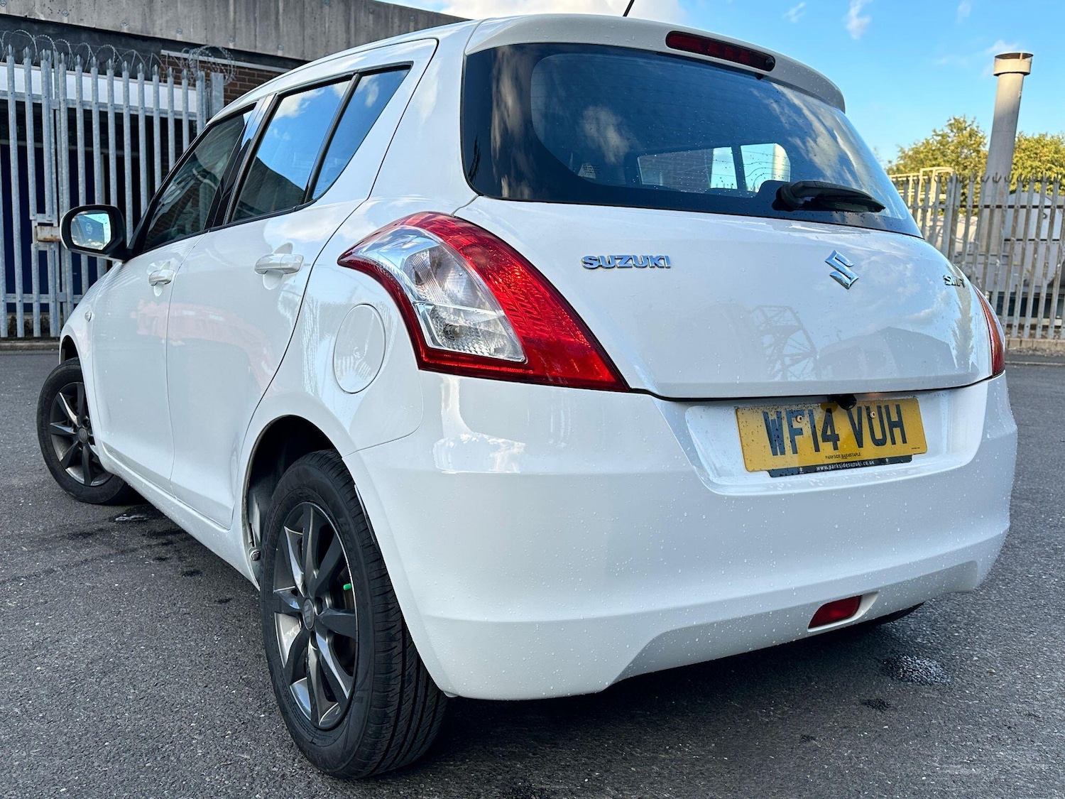 Used Suzuki Swift 2014 for sale - 77015463: Photo 11