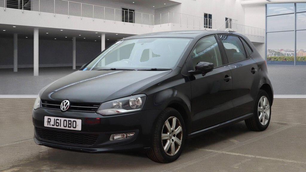 Used Volkswagen Polo 2011 for sale - 76976837: Photo 2