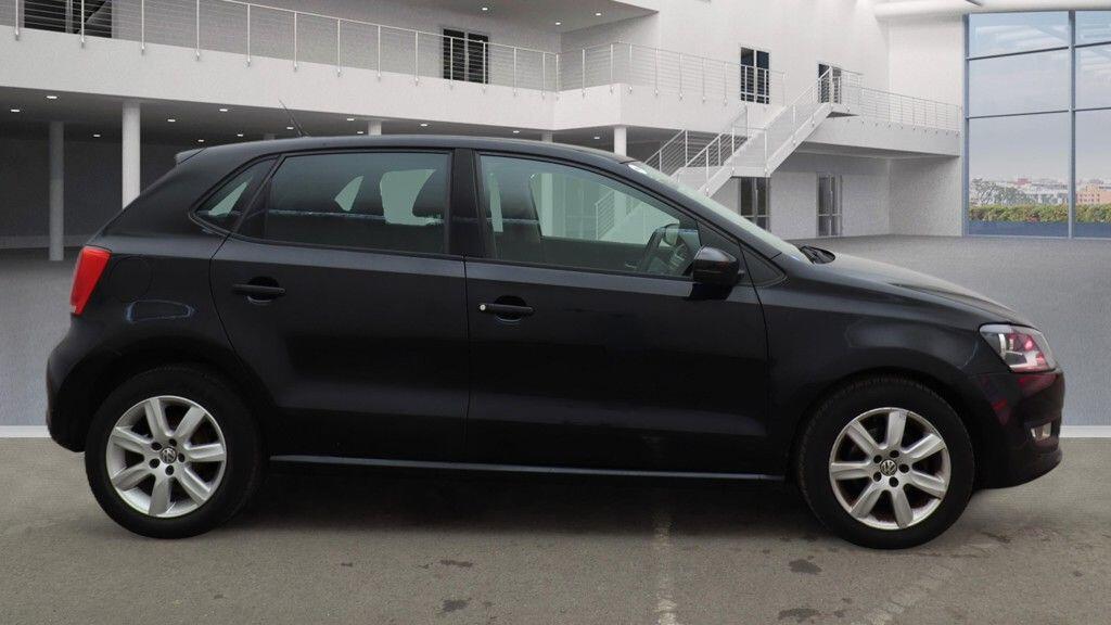Used Volkswagen Polo 2011 for sale - 76976837: Photo 5