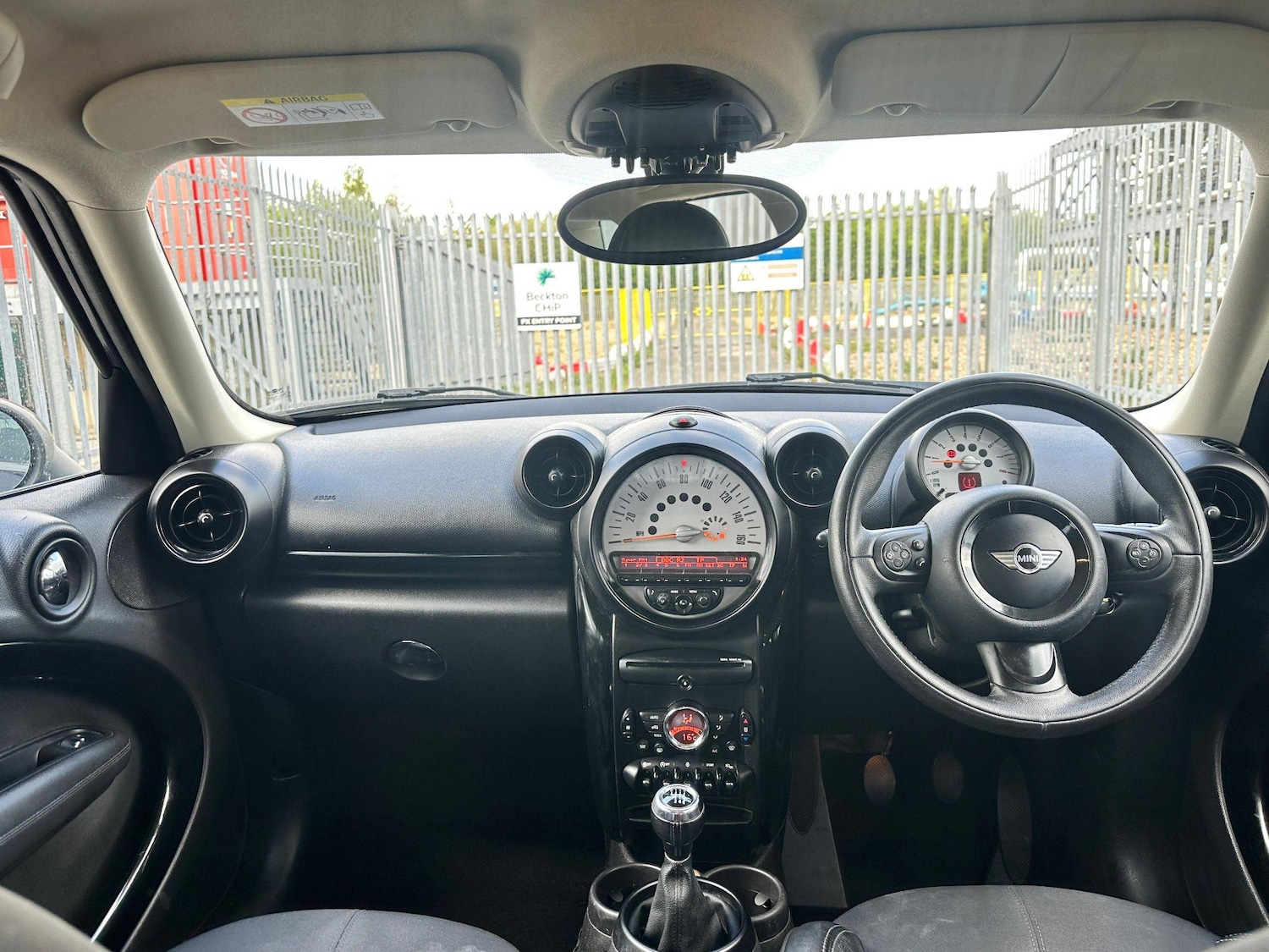 Vehicle 29
