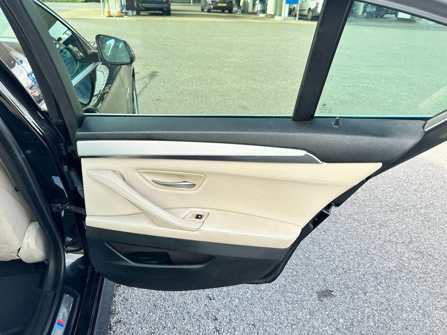 Used BMW 5 Series 2015 for sale - 76562564: Photo 27