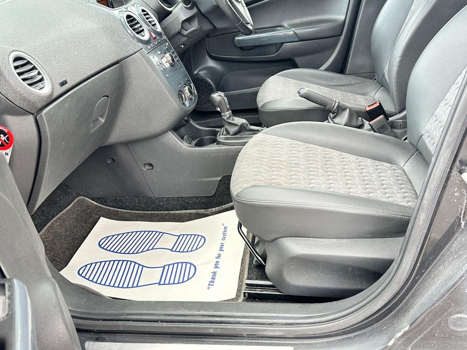 Vehicle 29