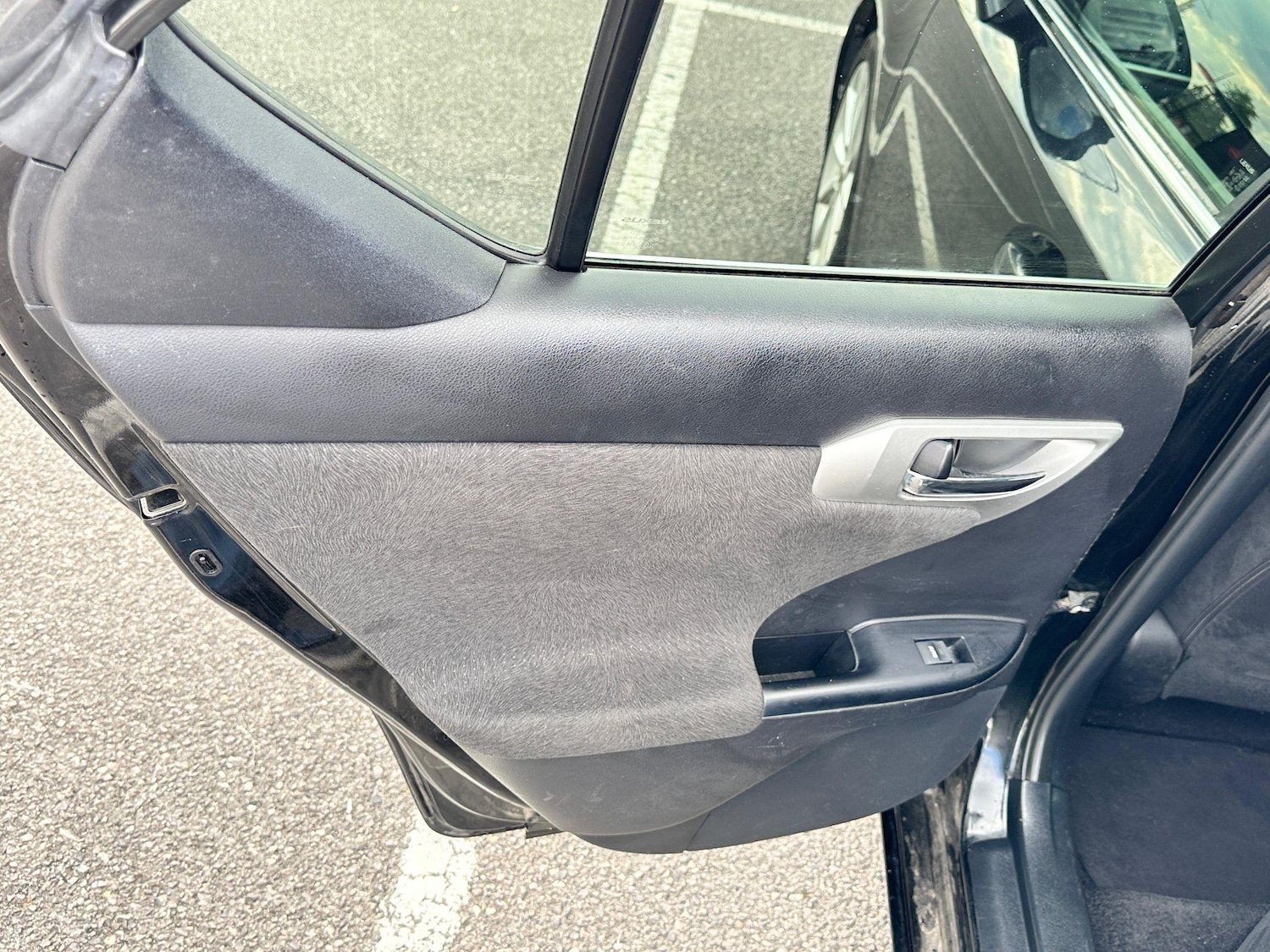 Vehicle 29