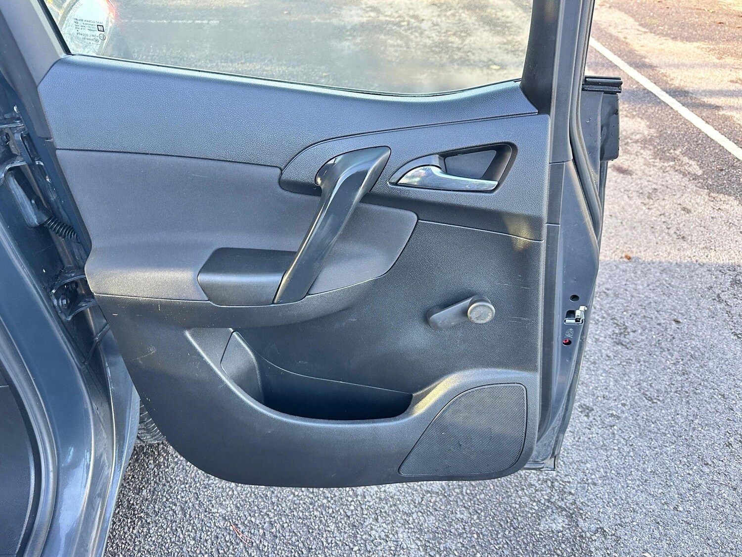 Used Vauxhall Meriva 2013 for sale - 76976618: Photo 25