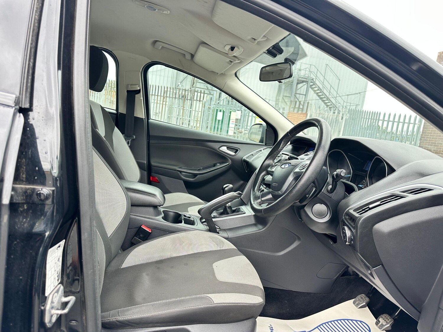 Used Ford Focus 2012 for sale - 76633712: Photo 21