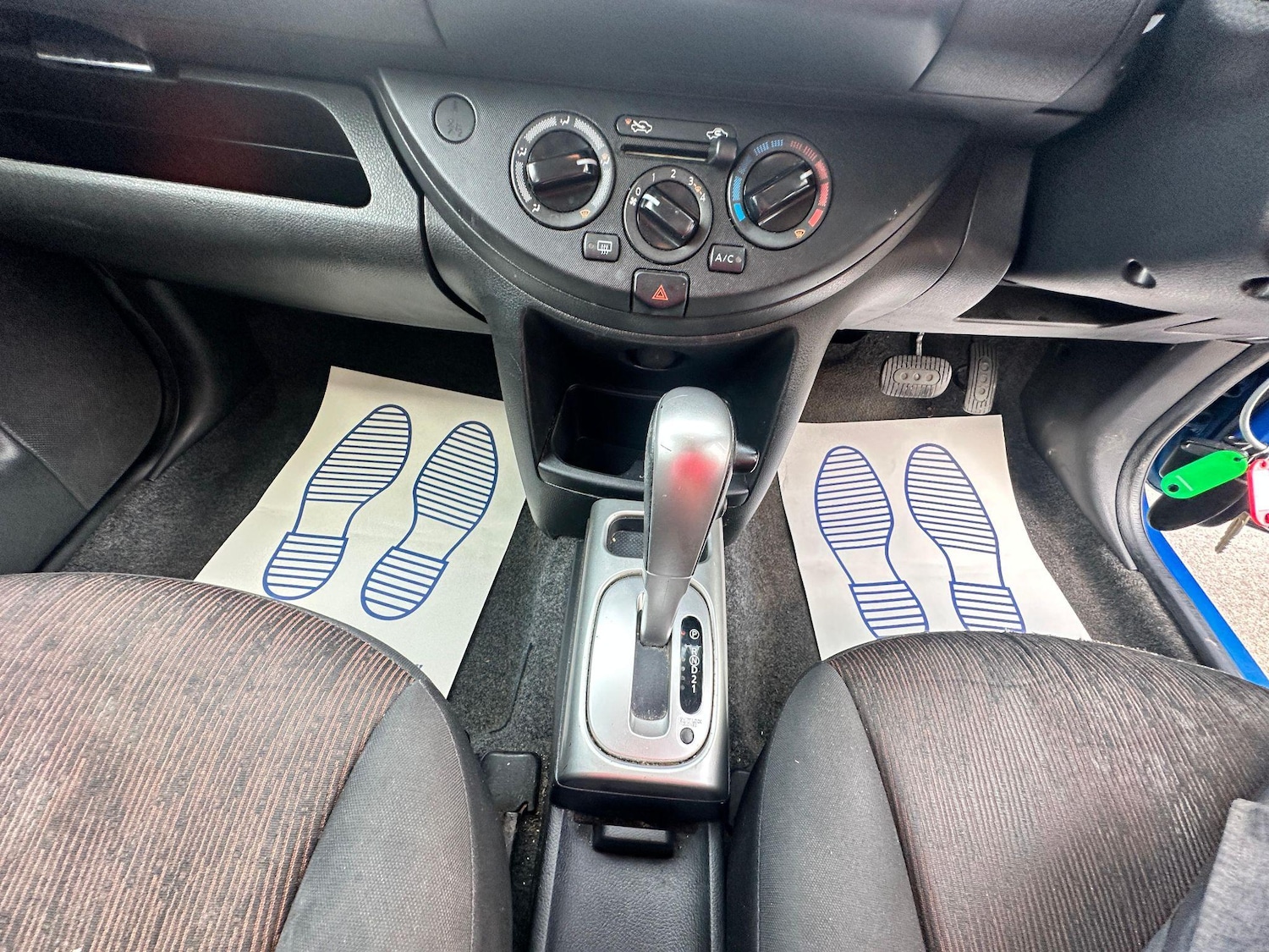 Used Nissan Note 2009 for sale - 76975992: Photo 14