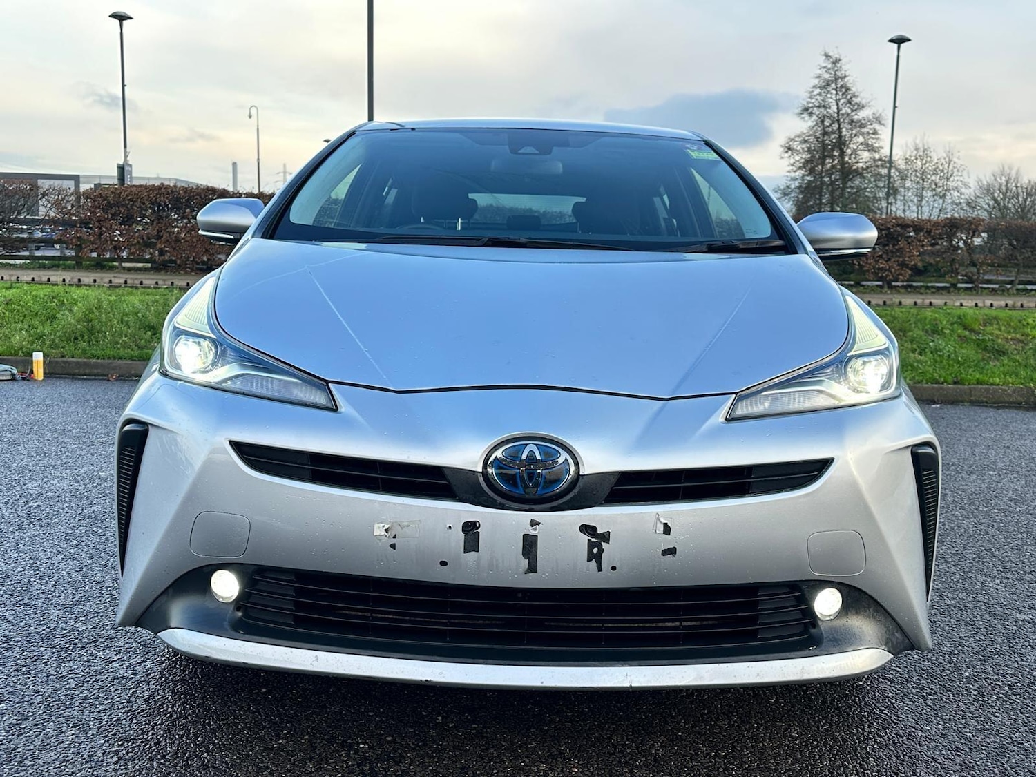 Used Toyota Prius 2024 for sale - 77066930: Photo 2